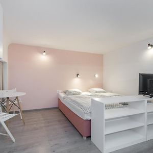 Studio met een King Size Bed